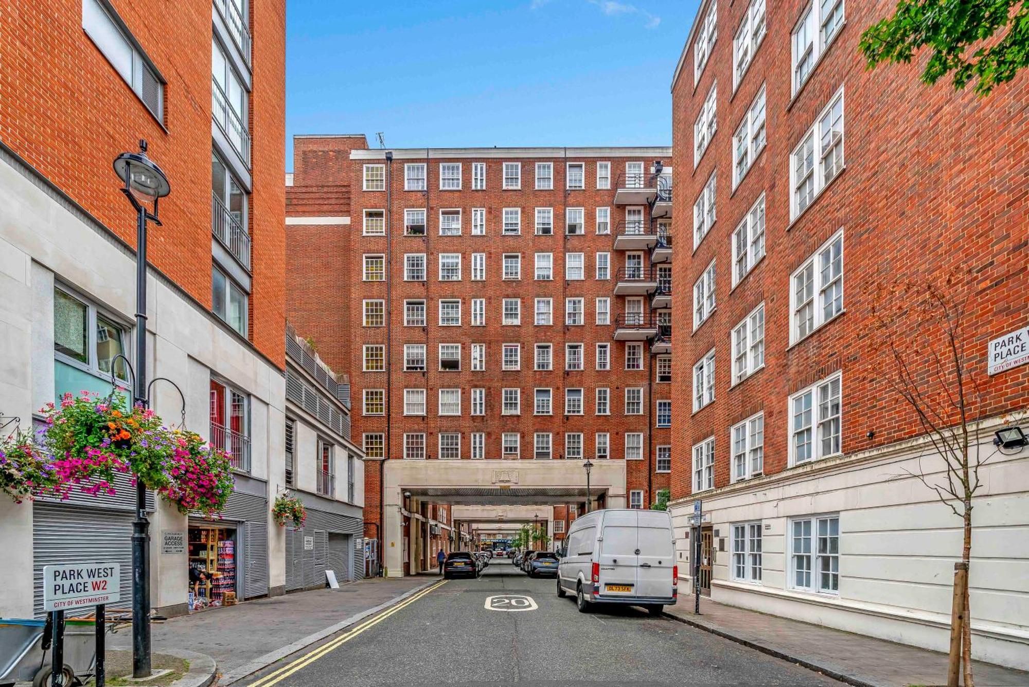Magnificent 1 Bed Flat Near Marble Arch * Londra